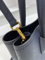 Prada bags - Image 9