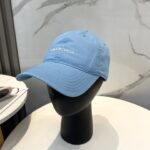Balenciaga Balenciaga baseball cap. My family has already mastered Balenciaga's craftsmanship, which is sure to be a hit. Balenciaga's new washed cotton baseball cap is a must-haveHeavy industry craftsmanship, double B letter logo, innovative and fashionable trendy styleExclusive physical shooting for both men and women, adjustable for both genders - Image 2