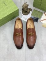 Gucci leather shoes, loafers - Image 2