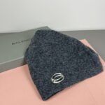 Comes with dust bag👒 Balenciaga 👒 Balenciaga official website quality in stock (non market ordinary goods, pay attention to details) autumn and winter new letter logo woolen hat, unisex knitted hat 🔥 Elegant temperament, warm and comfortable 👍 - Image 3