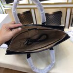 Prada bags - Image 7