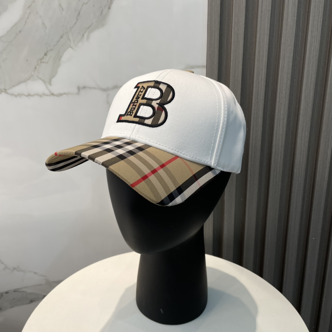 Comes with dust bagBurberry 3D embroidery, original baseball cap hot selling item at the counter, pure cotton lining, lightweight and breathable. Perfect design, precise and accurate grid alignment, original factory quality, exclusive physical shooting, suitable for both men and women!