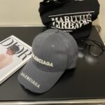Balencia * a new Balenciaga baseball capIn-stock instant shipping🧢 A simple, fashionable, super unbeatable and beautiful hat! Couple style! The advantages of the original product over other hats, - Image 6