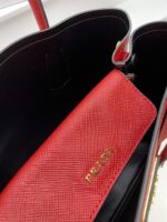 Prada bags - Image 9