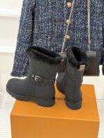 Louis Vuitton trainer boots - Image 5