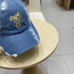 新款出货 HERMÈS (爱马仕)2025最新款牛仔棒球帽，时尚帅气质量超赞！ - Image 4