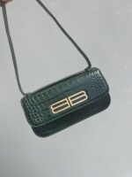 尺寸：23.5X12.5X10.5cm