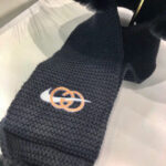 Gucci's new Korean version one-piece hat scarf, cute cycling scarf two-piece set, ear protection windproof hat, women's winter Lei Feng hat - Image 4