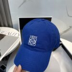防尘袋
👒罗意威👒LOEWE新款原标设计棒球帽🧢质感超好，外部线条定位标准，做工精细，简约大气低价走量！ - Image 6