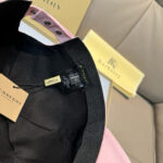 Comes with box and bag, Burberry counter popular original baseball cap, 1:1 mold customization, 3D embroidery, exquisite and flawless! 100% pure cotton fabric, meticulous workmanship, original factory quality, exclusive physical photography. - Image 8