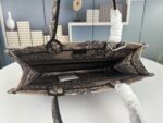 Dior bags - Image 8