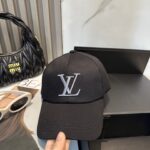 路易威登棒球帽LouisVuitton👒😍新款LV棒球帽，重工打造♥完美刺绣，高端大气，百搭款🤗男女通用！ - Image 2