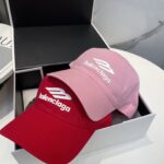 Balenciaga Balenciaga baseball cap. My family has already mastered Balenciaga's craftsmanship, which is sure to be a hit. Balenciaga's new washed cotton baseball cap is a must-haveHeavy industry craftsmanship, double B letter logo, innovative and fashionable trendy styleExclusive physical shooting for both men and women, adjustable for both genders - Image 9