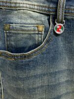 【Gucci Jeans | Classic Denim, Engraved with Luxury DNA】 When street style meets haute couture, a pair of jeans can become a badge of status.
Deconstructing the language of denim with centuries-old craftsmanship, we infuse every inch of fabric with a modern attitude and luxurious details, making everyday wear a silent declaration of taste.
✨ A pair of jeans is an attitude, and even more so, a legacy.
It's not just a wardrobe essential, but also an interpretation of the brand's spirit—
"From suitcases to jeans, we have always defined the boundaries of luxury with the ultimate craftsmanship."
Sizes: 28-42 - Image 5