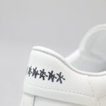 🌟  《顶级品质》
GⅣENCHY纪梵希魔术贴经典款 
专柜官网同步 市面最高版本 原版一比一复刻 四季潮鞋！纪凡希鞋子做工讲究 每一条走线都是按照原版样式 基本做到零瑕疵 媲美专柜 毫无压力 此款鞋即新潮又百搭！
▪️鞋面:进口摩术贴
▪️鞋面:进口头层牛皮
▪️垫脚:羊皮内里
▪️大底:原版TPU
▪️码数:女35一40 男39一44 - Image 9