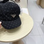 💰rada普拉达小众保暖雷锋帽防寒护耳毛绒鸭舌帽男女秋冬显脸小百搭棒球帽 - Image 4