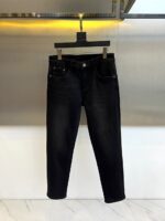 [Dior Jeans | Classic Denim, Embossed with Luxury DNA] When streetwear meets haute couture, a pair of jeans can become a badge of status.
Deconstructing the language of denim with centuries-old craftsmanship, Dior infuses every inch of fabric with a modern attitude and luxurious details, making everyday wear a silent declaration of taste.
✨ A pair of jeans is an attitude, and a legacy.
It's not just a wardrobe essential, but also an interpretation of the brand's spirit—
"From suitcases to jeans, we have always defined the boundaries of luxury with the ultimate craftsmanship."
Sizes: 28-42 - Image 2