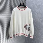 P 180 💐  Meng's 2025 autumn/winter wool blended round neck knitted sweater is made of imported custom yarn, providing comfortable and warm upper body. It is available for sale at the counter simultaneously. All three standards are complete.Size: M-3XL